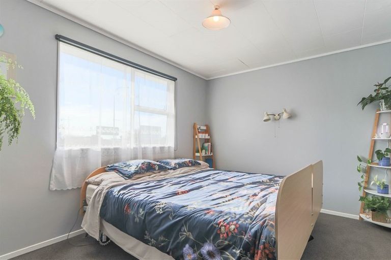 Photo of property in 56 Matai Street, Inglewood, 4330