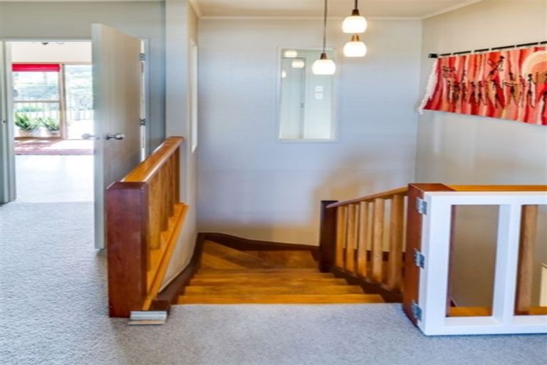 Photo of property in 2 Colenso Avenue, Hospital Hill, Napier, 4110