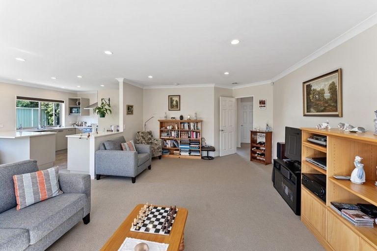 Photo of property in 10 Ludlam Way, Otaki, 5512