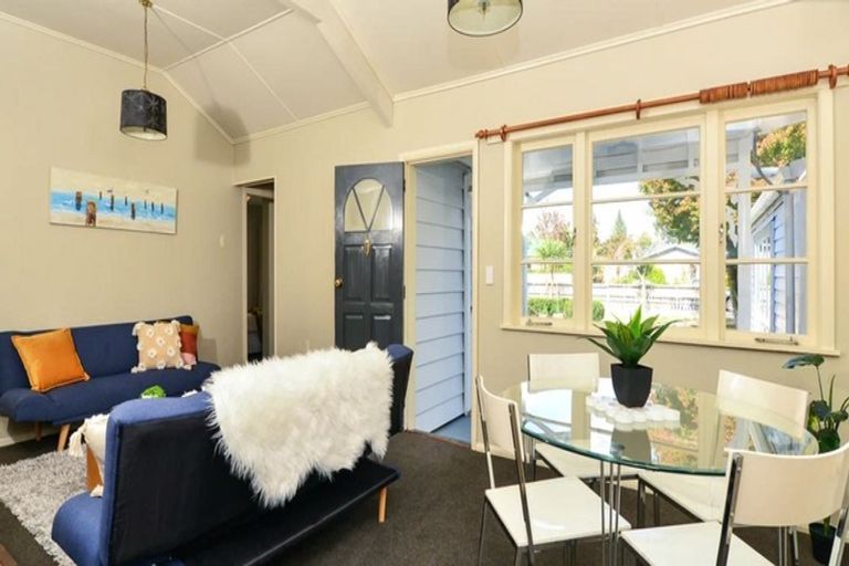 Photo of property in 9 Bettina Road, Fairfield, Hamilton, 3214