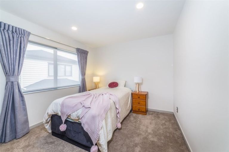 Photo of property in 10 Hangar Lane, Whenuapai, Auckland, 0618