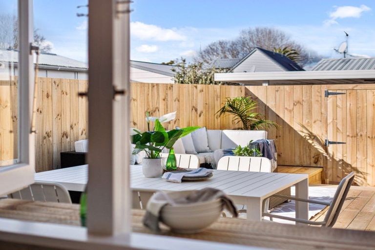 Photo of property in 53a Queen Road, Bellevue, Tauranga, 3110