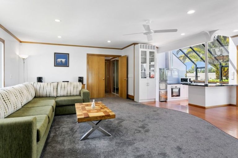 Photo of property in 16 Rhodes Fall, Rangatira Park, Taupo, 3330