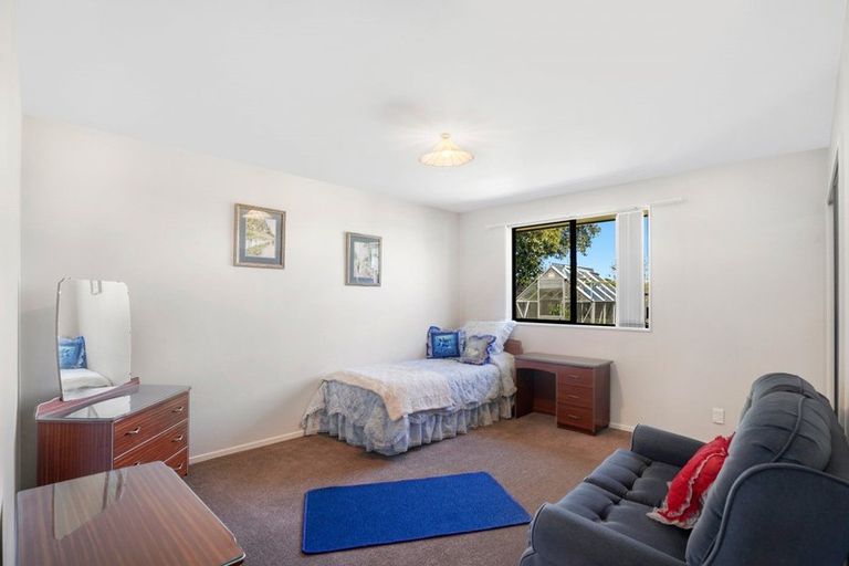 Photo of property in 92 Roydon Drive, Templeton, Christchurch, 8042