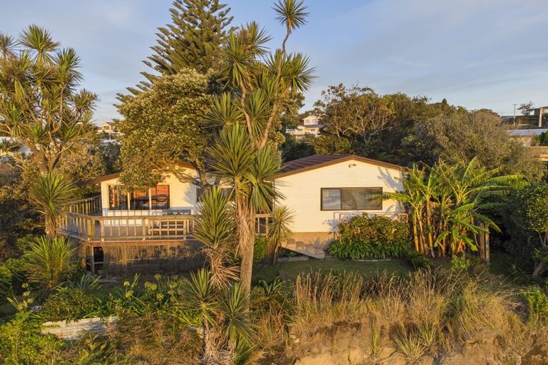 Photo of property in 110 Town Point Road, Maketu, Te Puke, 3189