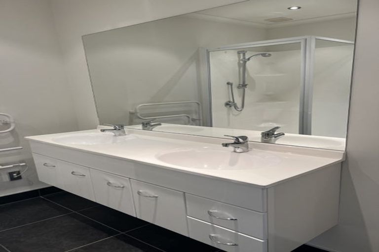 Photo of property in 1a Charlemont Street, Whitiora, Hamilton, 3200