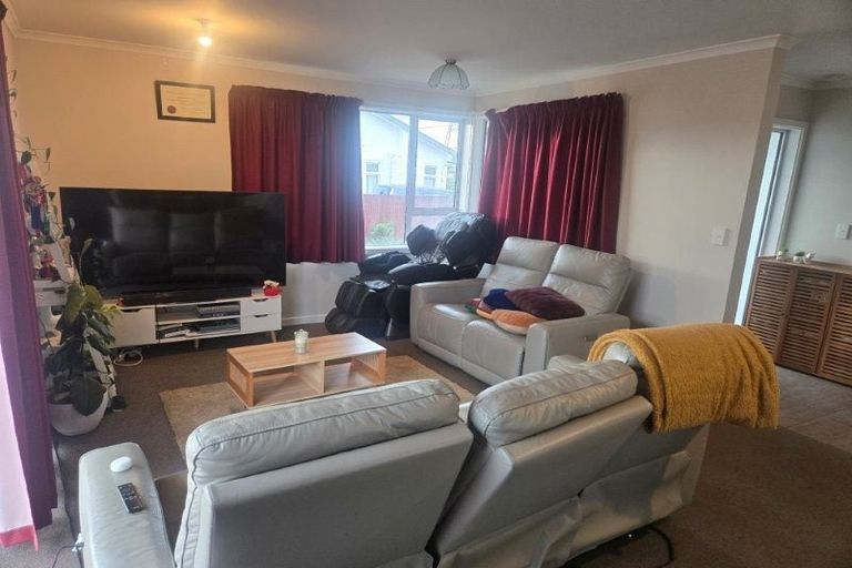 Photo of property in 41 Mortlake Street, Islington, Christchurch, 8042