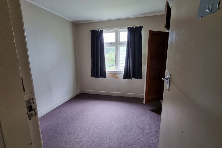 Photo of property in 49 Hall Street, Cobden, Greymouth, 7802