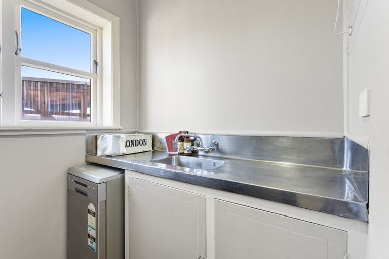 Photo of property in 2 Tyndall Street, Pahiatua, 4910