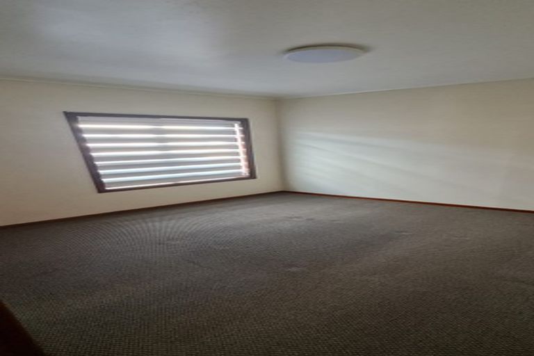 Photo of property in 72 Valentine Street, Papakura, 2110