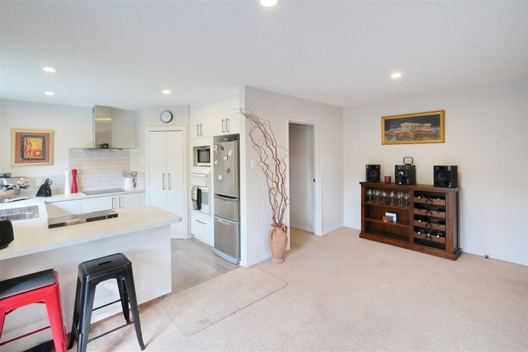 Photo of property in 1/2 Murfitt Place, Sockburn, Christchurch, 8042