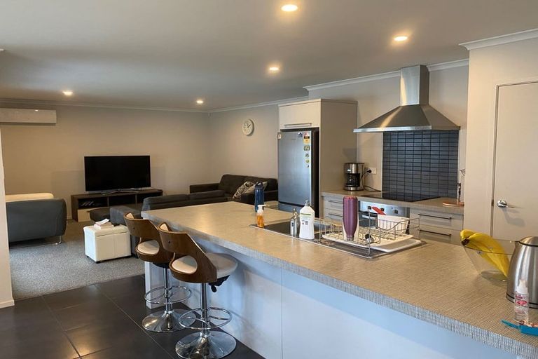 Photo of property in 41 Butterworth Crescent, Papamoa Beach, Papamoa, 3118