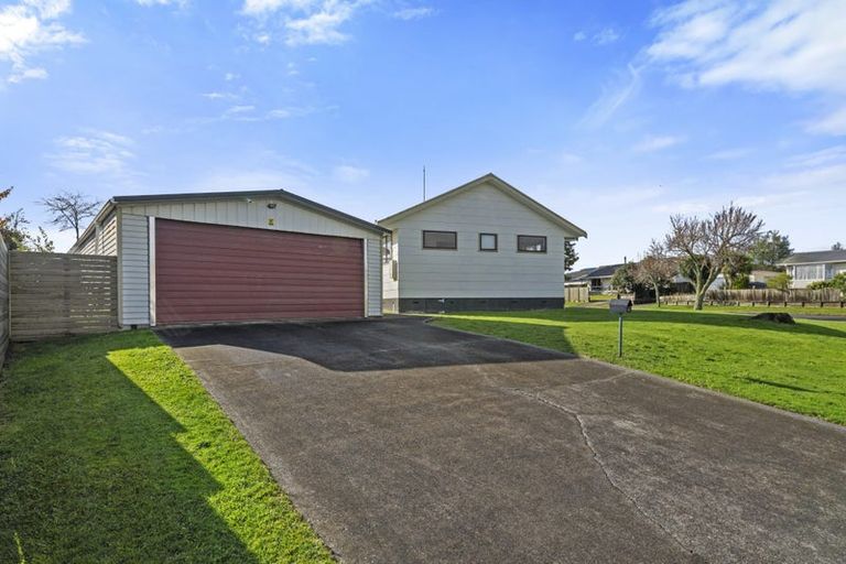 Photo of property in 35 Tennyson Drive, Owhata, Rotorua, 3010