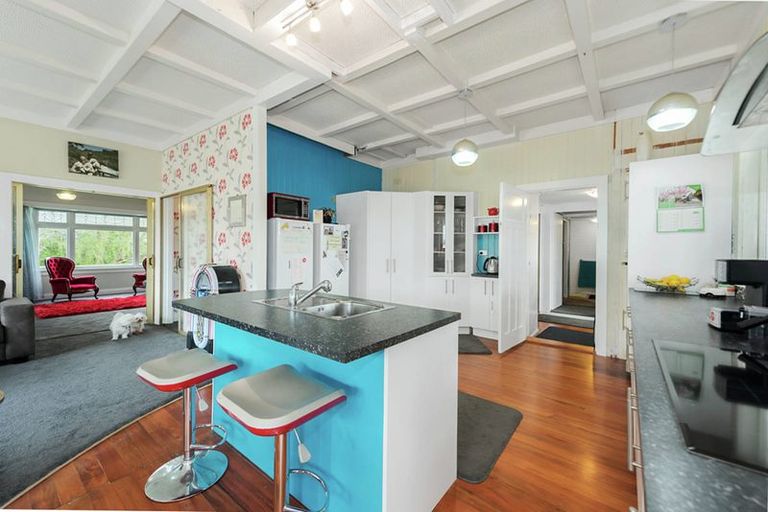 Photo of property in 10 Waihou Road, Te Aroha, 3320