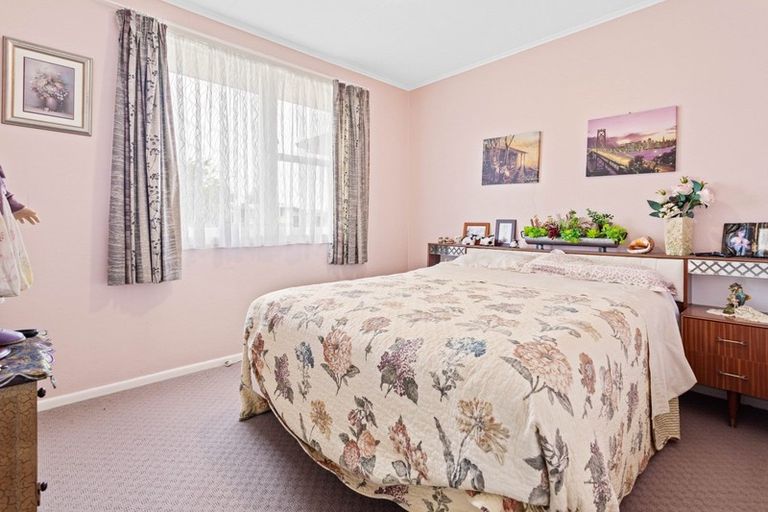 Photo of property in 2 Pateke Place, Tokoroa, 3420