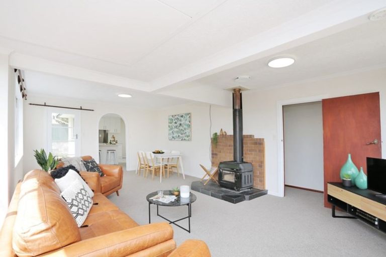 Photo of property in 19 Cargill Street, Waikiwi, Invercargill, 9810