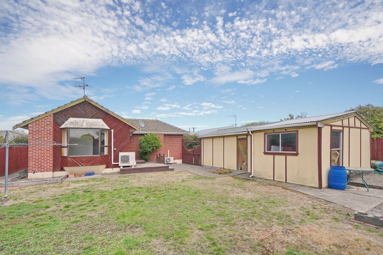 Photo of property in 76 Teesdale Street, Burnside, Christchurch, 8053