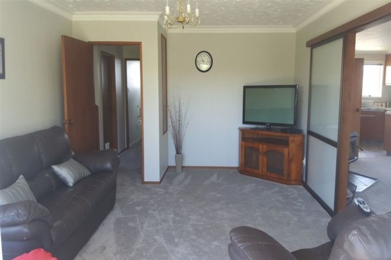 Photo of property in 11 Oxford Street, Waimate, 7924