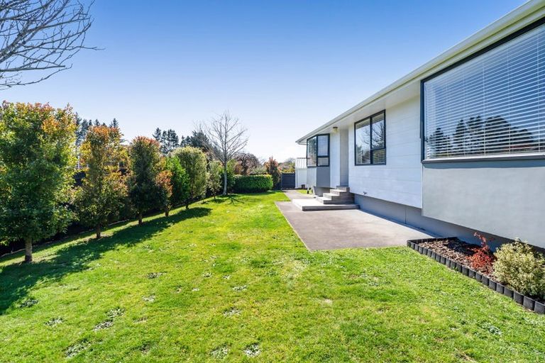 Photo of property in 16 Ngahere Street, Inglewood, 4330