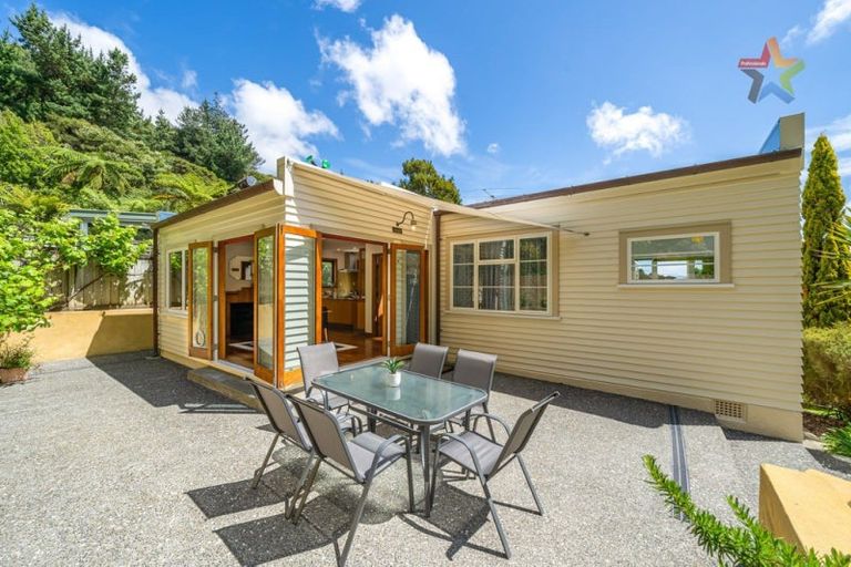 Photo of property in 69 Norton Park Avenue, Fairfield, Lower Hutt, 5011