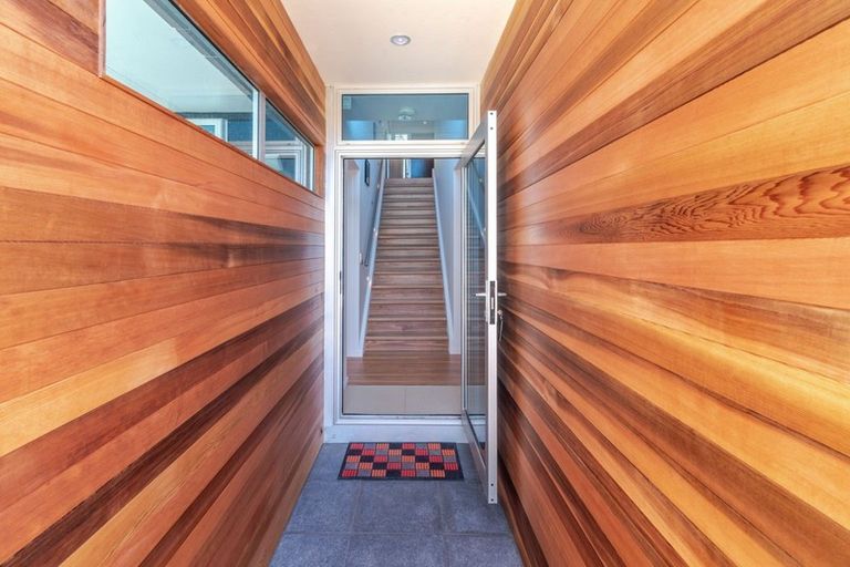 Photo of property in 2 Langlois Lane, Akaroa, 7520