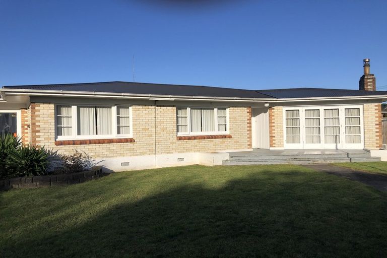 Photo of property in 133 Edinburgh Street, Pukekohe, 2120