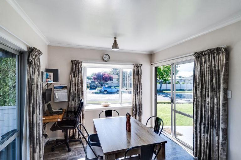 Photo of property in 95 Bill Hercock Street, Pirimai, Napier, 4112