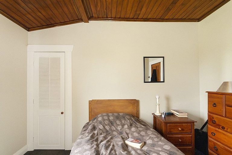 Photo of property in 24 Lune Street, South Hill, Oamaru, 9400