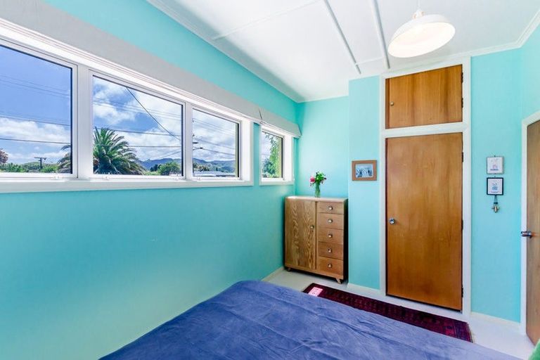 Photo of property in 22a Te Miti Street, Paekakariki, 5034