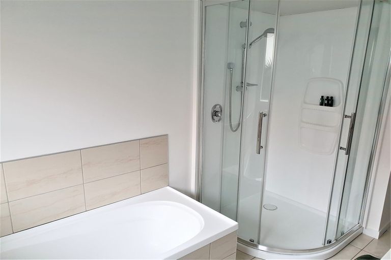 Photo of property in 44 Bell Road, Waiwhetu, Lower Hutt, 5010