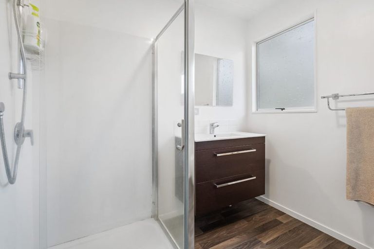 Photo of property in 77 Hilltop Avenue, Morningside, Whangarei, 0110