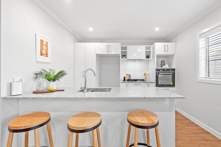 Photo of property in 261c Waterloo Road, Waterloo, Lower Hutt, 5011