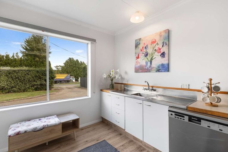 Photo of property in 23 Grant Street, Woodville, 4920