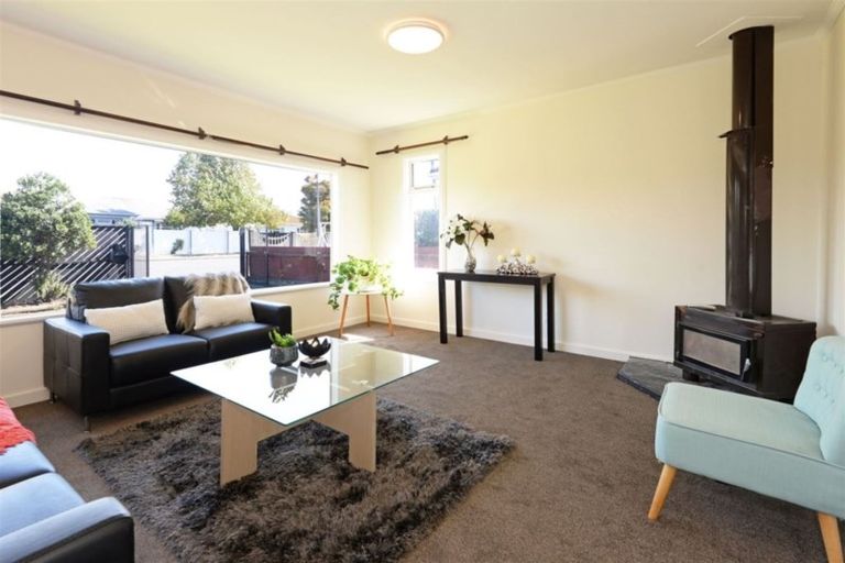 Photo of property in 39 Neill Street, Hornby, Christchurch, 8042