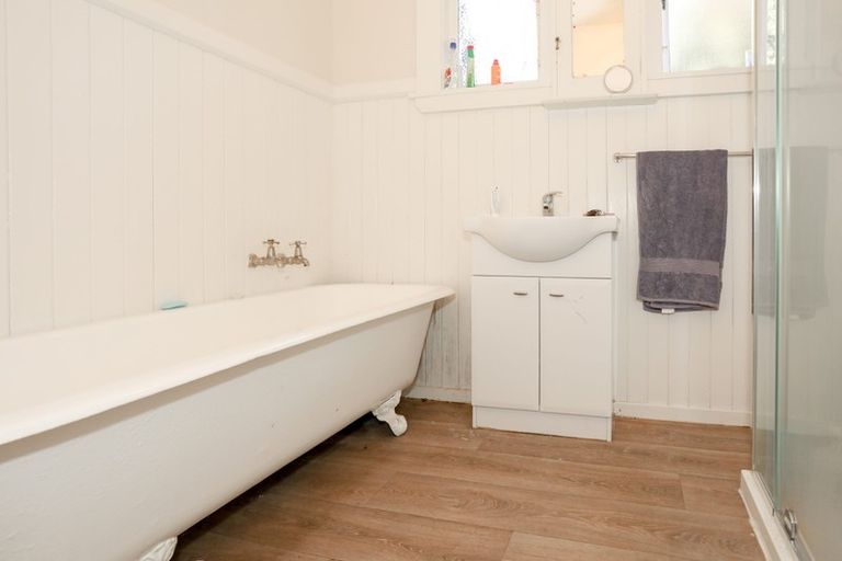 Photo of property in 75 Tilford Street, Woolston, Christchurch, 8062