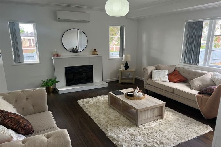 Photo of property in 1/57 Grove Road, Papakura, 2110