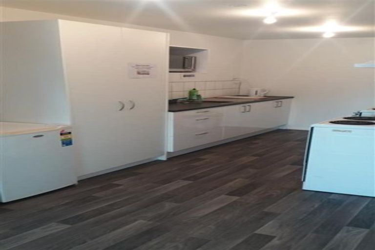 Photo of property in 252 Grounsell Crescent, Belmont, Lower Hutt, 5010