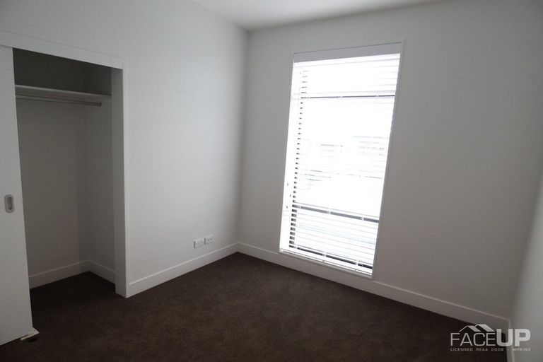 Photo of property in 242 Hobsonville Point Road, Hobsonville, Auckland, 0616