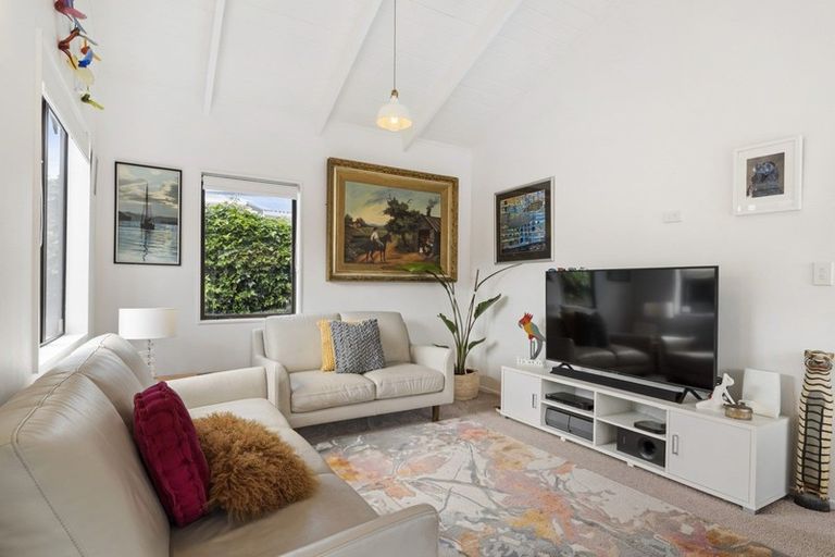 Photo of property in 2/78 Ngataringa Road, Devonport, Auckland, 0624