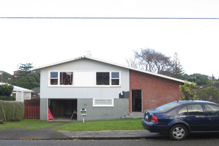 Photo of property in 49 Alexander Road, Raumati Beach, Paraparaumu, 5032