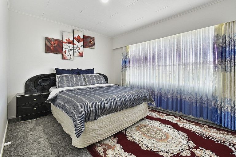 Photo of property in 28 Wayne Drive, Mangere, Auckland, 2022