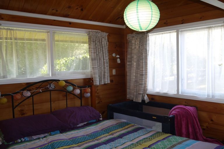 Photo of property in 125 Kenrigg Road West, Kinloch, Taupo, 3377