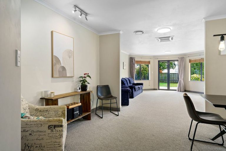 Photo of property in 134 Williams Street, Cambridge, 3434