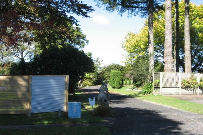 Photo of property in 27 Benalder Crescent, Tokoroa, 3420