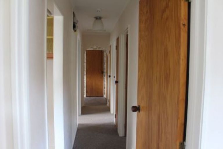 Photo of property in 2b Elgin Place, Te Kamo, Whangarei, 0112