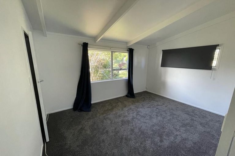 Photo of property in 13 Lismore Place, Papatoetoe, Auckland, 2025