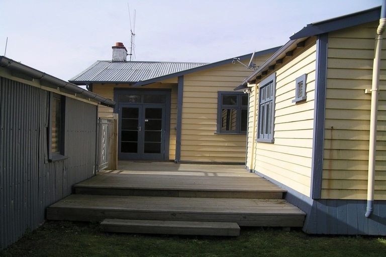 Photo of property in 38 Marne Street, Hokowhitu, Palmerston North, 4410