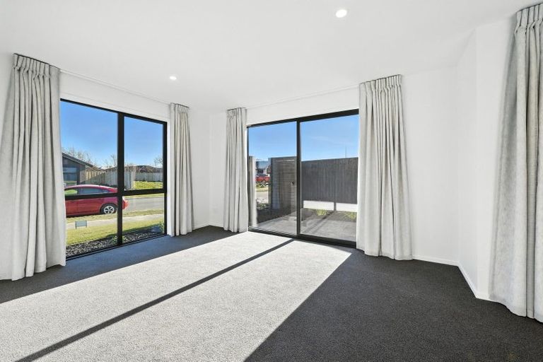 Photo of property in 11 Pitcaithly Street, Halswell, Christchurch, 8025