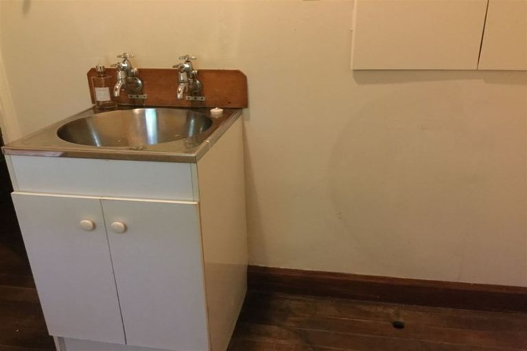 Photo of property in 56 Milton Road, Greymouth, 7805