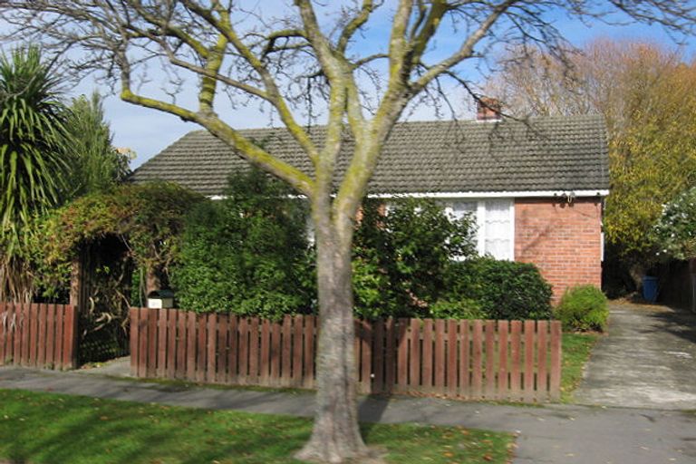 Photo of property in 91 Hoani Street, Northcote, Christchurch, 8052